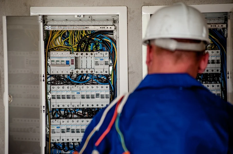 Tips For Calculating Electrician Salaries